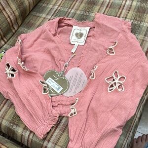 Z&L cropped top nwt